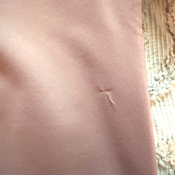 Aritzia Babaton Contour Squareneck Shortsleeve Bodysuit - Picture 5 of 5